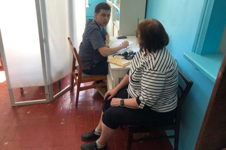 Жители Свердловского округа ЛНР поблагодарили Красноярских врачей за оказание помощи Жители Свердловского округа ЛНР поблагодарили Красноярских врачей за оказание помощи