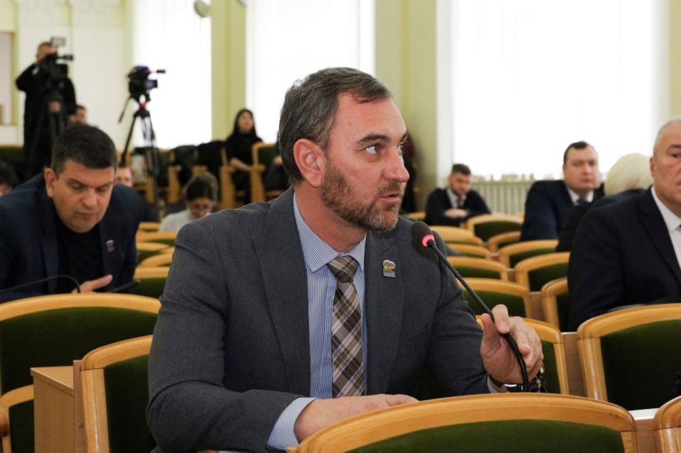 Вопросы связи и цифровизации обсудили в рамках «правительственного часа» в Народном Совете Вопросы связи и цифровизации обсудили в рамках «правительственного часа» в Народном Совете