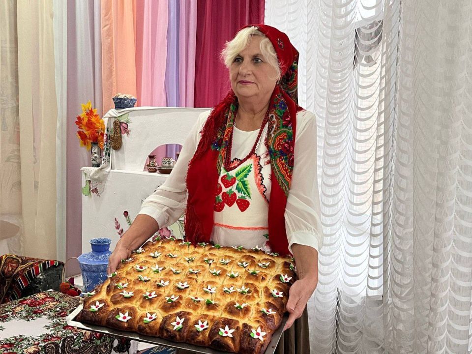 В рамках реализации программы социальной активности детей старшего дошкольного возраста «Орлята-дошколята», в рамках партпроекта ВПП «Единая Россия» «Новая Школа» в Краснолучском ясли-саду № 57 «Аленушка» состоялся тёплый... В рамках реализации программы социальной активности детей старшего дошкольного возраста «Орлята-дошколята», в рамках партпроекта ВПП «Единая Россия» «Новая Школа» в Краснолучском ясли-саду № 57 «Аленушка» состоялся тёплый...