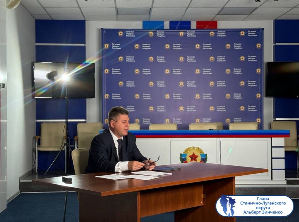 Подборка о ГЛАВном. Глава Станично-Луганского округа - Альберт Зинченко Подборка о ГЛАВном. Глава Станично-Луганского округа - Альберт Зинченко