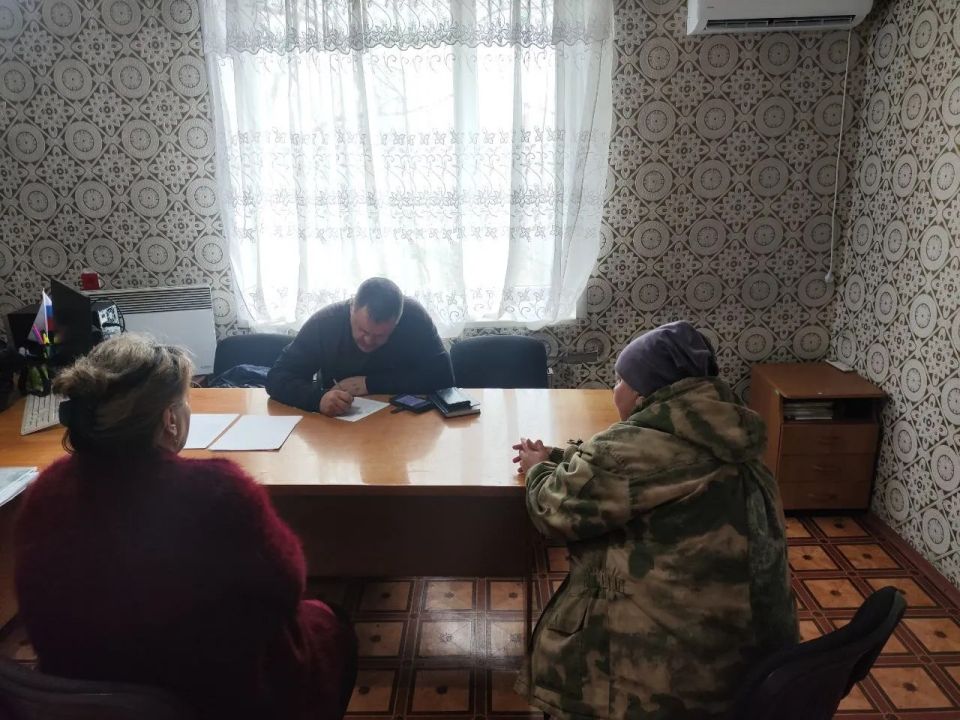 Владимир Шавлай: В рамках личных приемов граждан депутаты Совета Краснодонского муниципального округа провели приемы в следующих населенных пунктах: Владимир Шавлай: В рамках личных приемов граждан депутаты Совета Краснодонского муниципального округа провели приемы в следующих населенных пунктах: