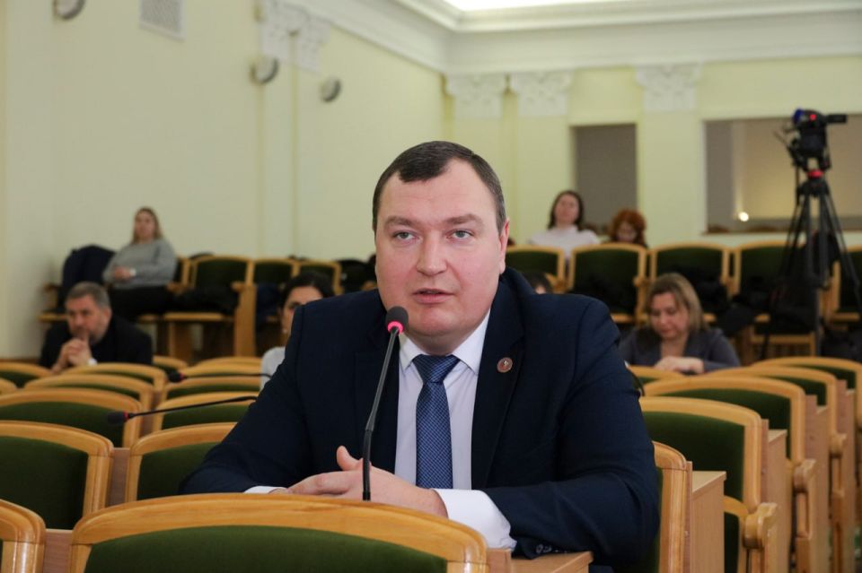 Вопросы связи и цифровизации обсудили в рамках «правительственного часа» в Народном Совете Вопросы связи и цифровизации обсудили в рамках «правительственного часа» в Народном Совете