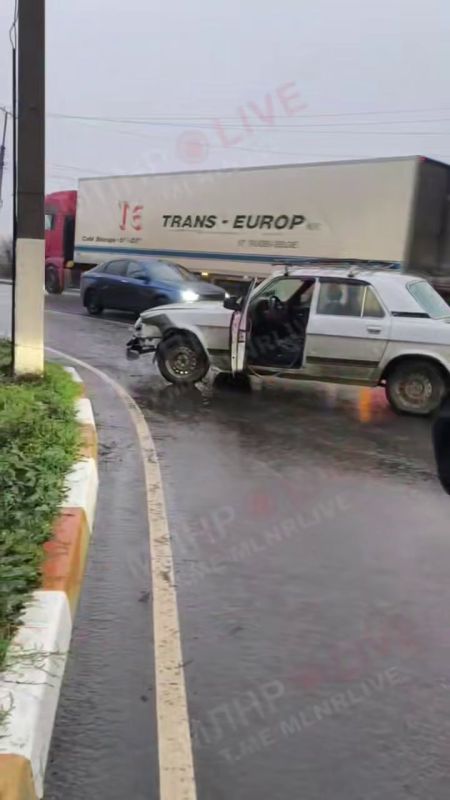 111 Сотрудники Госавтоинспекции привлекли к административной ответственности виновника ДТП с тремя автомобилями, кадры которого распространились в соцсетях