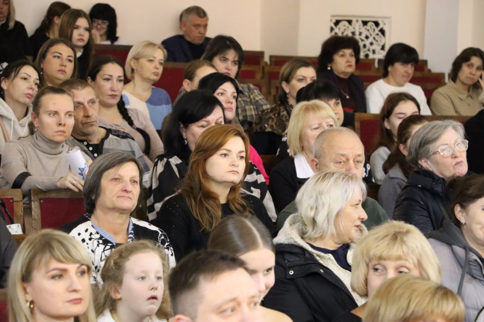 В Стаханове прошёл муниципальный родительский форум «Наедине о важном» В Стаханове прошёл муниципальный родительский форум «Наедине о важном»