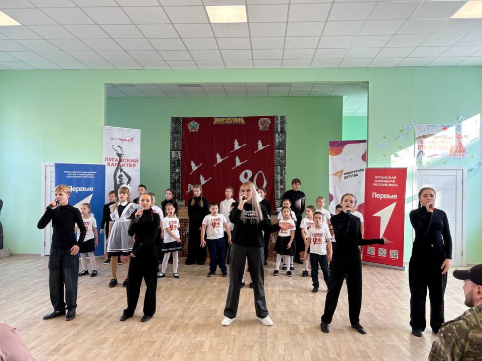 В стенах Брянковской средней школы №19 прошел насыщенный и вдохновляющий семинар-практикум для заместителей директоров по воспитательной работе В стенах Брянковской средней школы №19 прошел насыщенный и вдохновляющий семинар-практикум для заместителей директоров по воспитательной работе