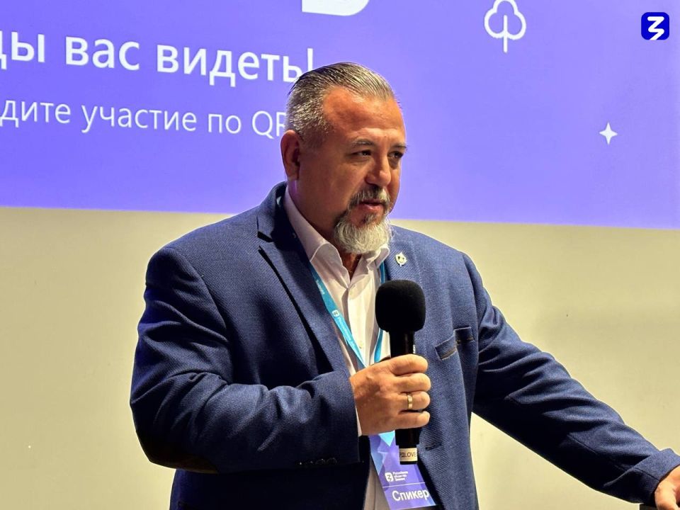 3Участник СВО Леонид Лапин рассказал школьникам, что значит быть Гражданином России 3Участник СВО Леонид Лапин рассказал школьникам, что значит быть Гражданином России