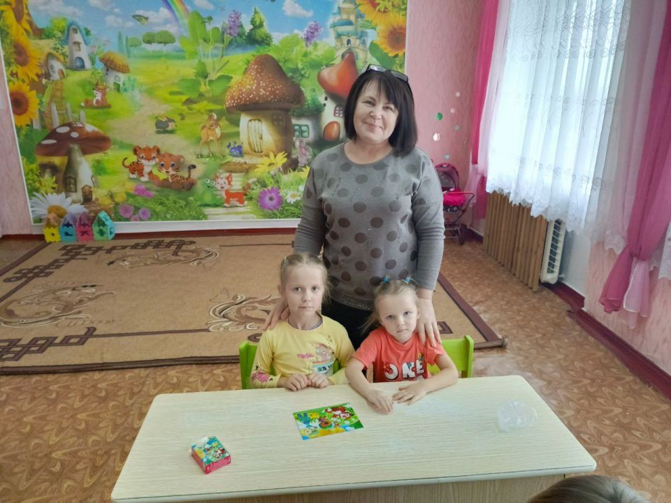 Счастье в детских улыбках: в селе Благовка отметили Всемирный день ребенка Счастье в детских улыбках: в селе Благовка отметили Всемирный день ребенка