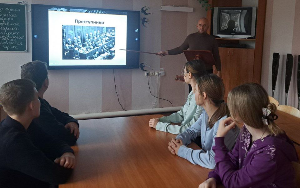 20 ноября 1945 года в Нюрнберге начал свою работу Международный военный трибунал, осудивший главных военных преступников 20 ноября 1945 года в Нюрнберге начал свою работу Международный военный трибунал, осудивший главных военных преступников