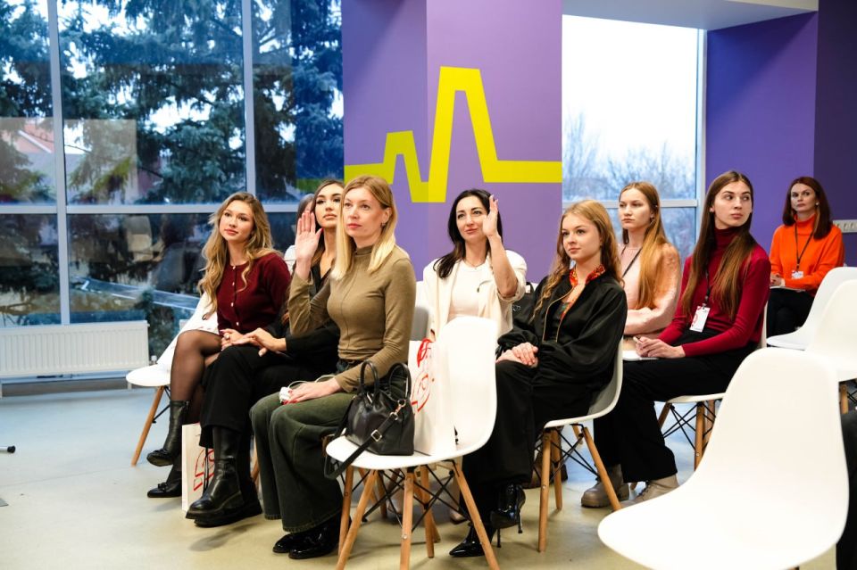 ������� ������ ������� � ������-������ ����������� ���������� � �������