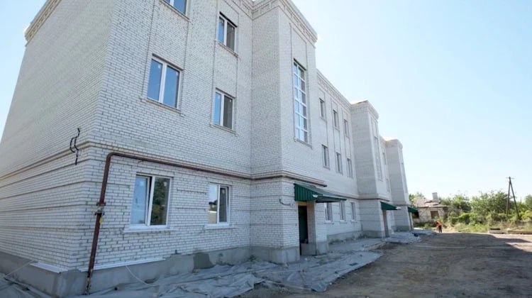 Строители со всей страны восстанавливают Лисичанск, Северодонецк и Рубежное Строители со всей страны восстанавливают Лисичанск, Северодонецк и Рубежное