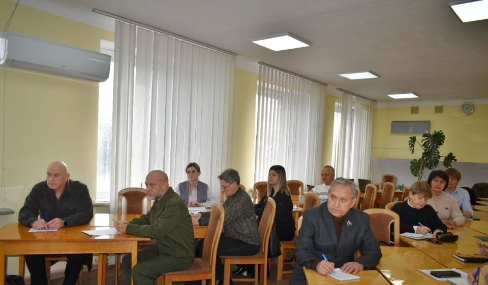 43-е заседание Совета городского округа город Стаханов 43-е заседание Совета городского округа город Стаханов