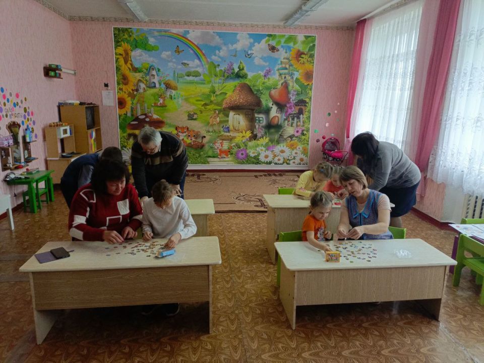 Счастье в детских улыбках: в селе Благовка отметили Всемирный день ребенка Счастье в детских улыбках: в селе Благовка отметили Всемирный день ребенка