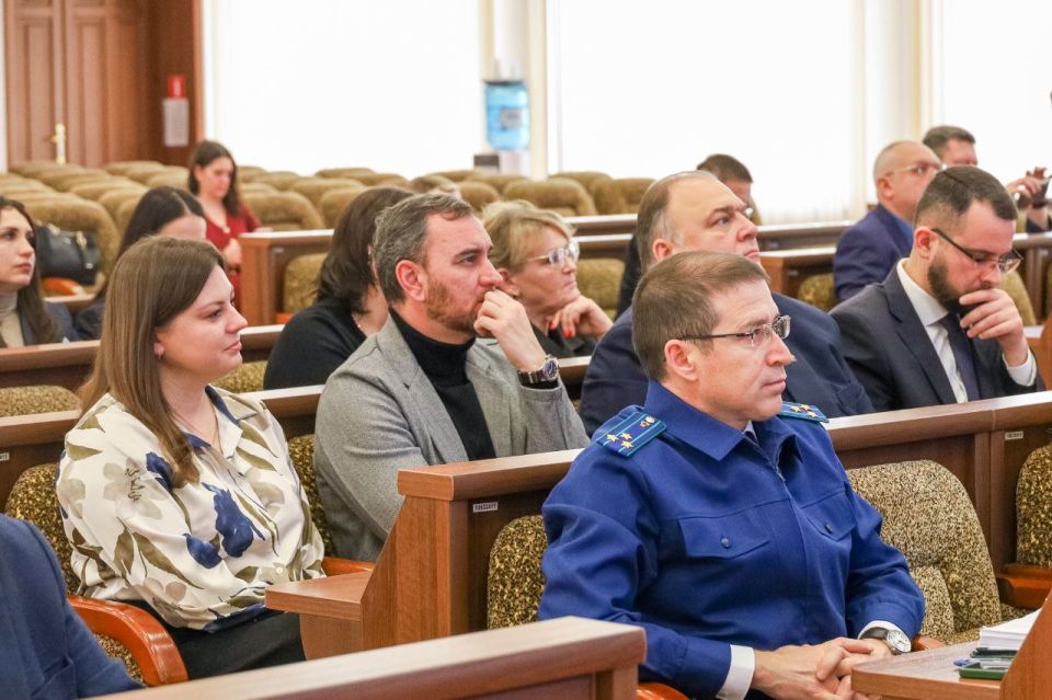 Галина Дуброва: Приняла участие в публичных слушаниях по проекту закона «О бюджете Луганской Народной Республики на 2026 год и на плановый период 2027 и 2028 годов», которые прошли в г. Луганске Галина Дуброва: Приняла участие в публичных слушаниях по проекту закона «О бюджете Луганской Народной Республики на 2026 год и на плановый период 2027 и 2028 годов», которые прошли в г. Луганске