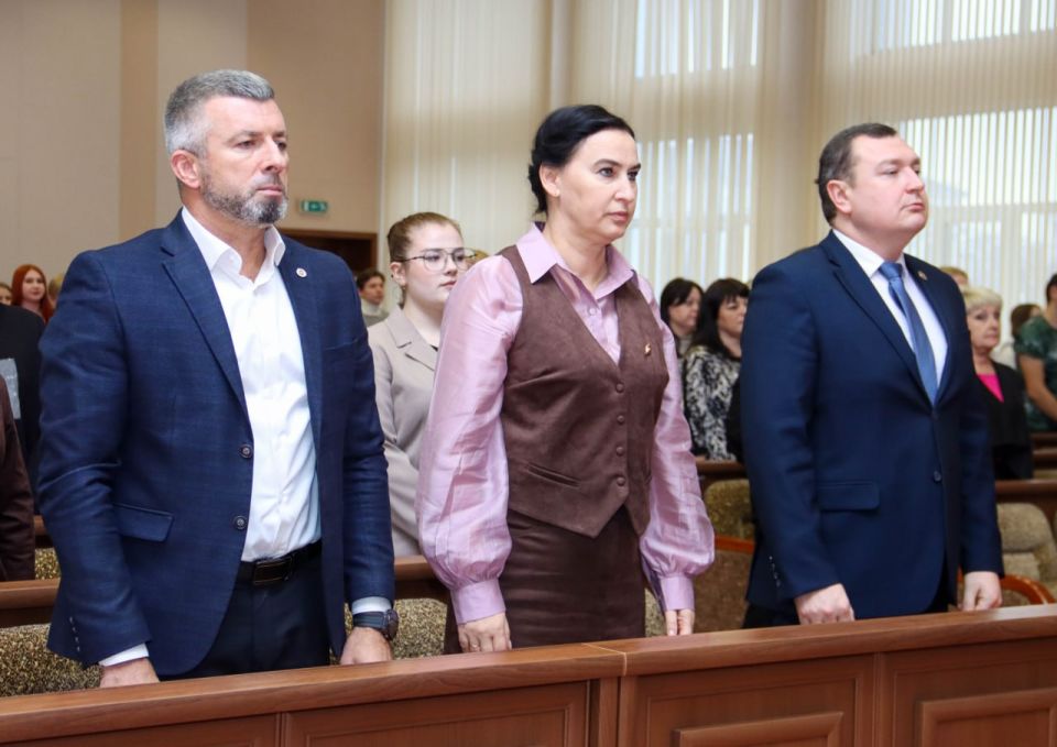 Ритм. Форма. Энергия. Вдохновение Ритм. Форма. Энергия. Вдохновение