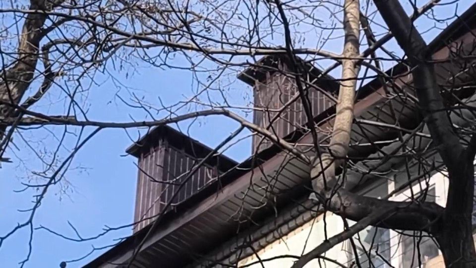 Строительная компания «СТИЛЛ» продолжает активные работы по капитальному ремонту крыши дома № 2 по улице Коцюбинского в городе Молодогвардейске Строительная компания «СТИЛЛ» продолжает активные работы по капитальному ремонту крыши дома № 2 по улице Коцюбинского в городе Молодогвардейске