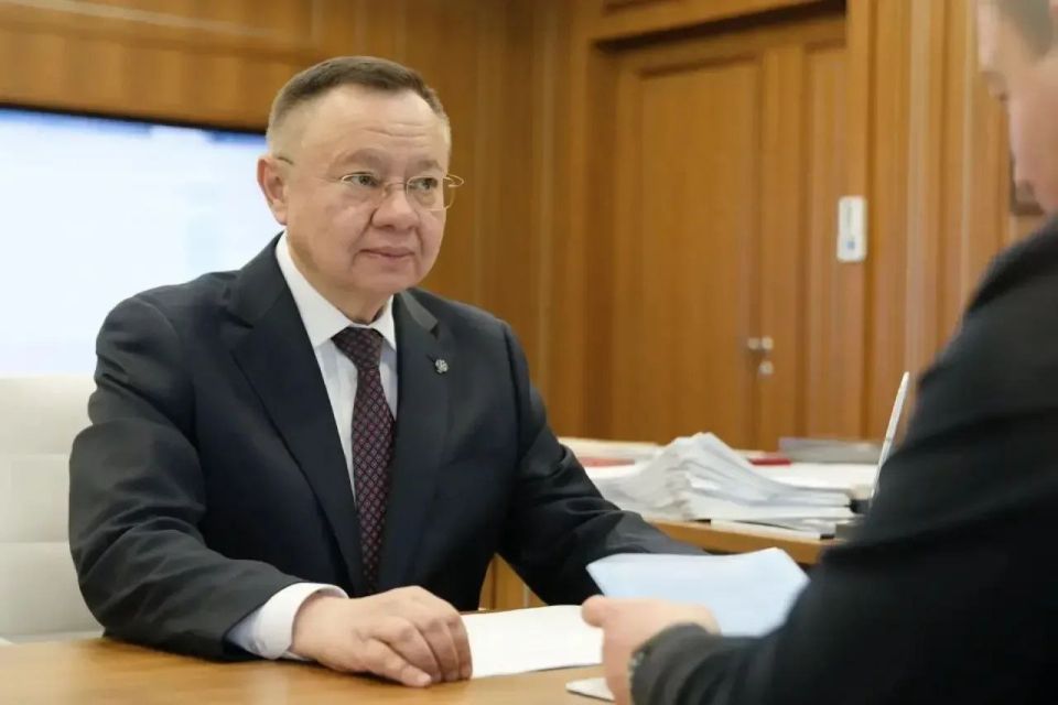 Министр строительства и ЖКХ РФ Ирек Файзуллин провел рабочую встречу с Главой Республики Алтай Андреем Турчаком Министр строительства и ЖКХ РФ Ирек Файзуллин провел рабочую встречу с Главой Республики Алтай Андреем Турчаком