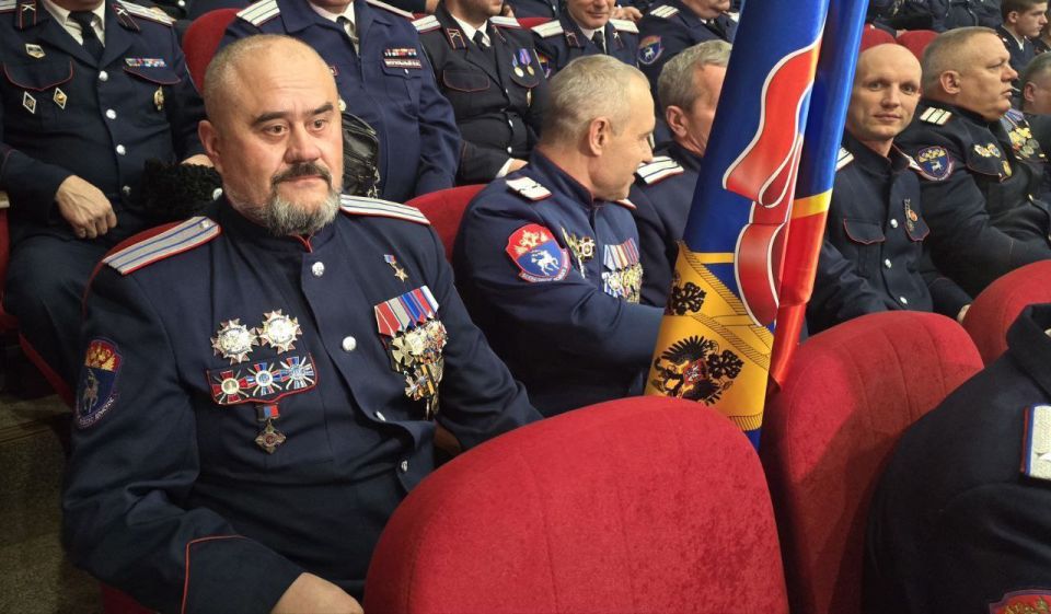 Виктор Водолацкий: Завершил свою работу XXXI отчётный Круг казаков Всевеликого войска Донского Виктор Водолацкий: Завершил свою работу XXXI отчётный Круг казаков Всевеликого войска Донского