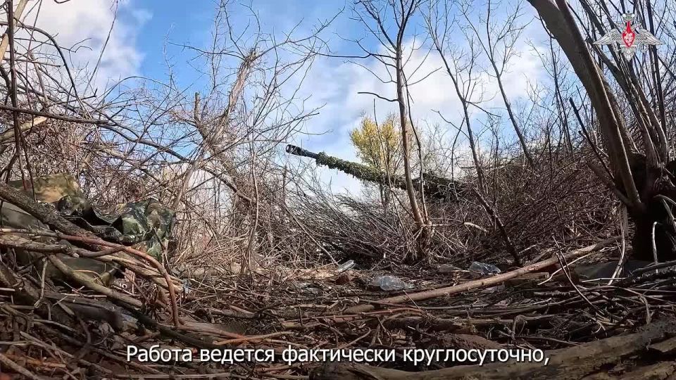 Расчёт САУ «Мста-С» 27-й гвардейской мотострелковой дивизии 2-й гвардейской общевойсковой армии группировки войск «Центр» уничтожил опорный пункт и минометный расчет ВСУ на Красноармейском направлении