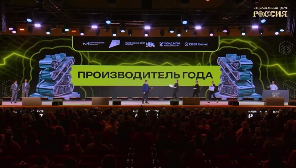 Гордимся!. Илья Чучукало стал победителем Всероссийской премии «Молодой предприниматель России» в номинации «Производитель года»