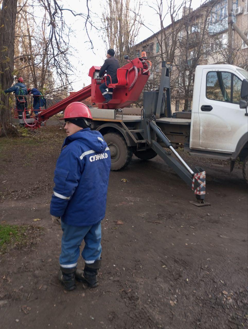 Курганские энергетики завершили свою смену в Краснодонском округе, где они оказали помощь в восстановлении и благоустройстве региона Курганские энергетики завершили свою смену в Краснодонском округе, где они оказали помощь в восстановлении и благоустройстве региона