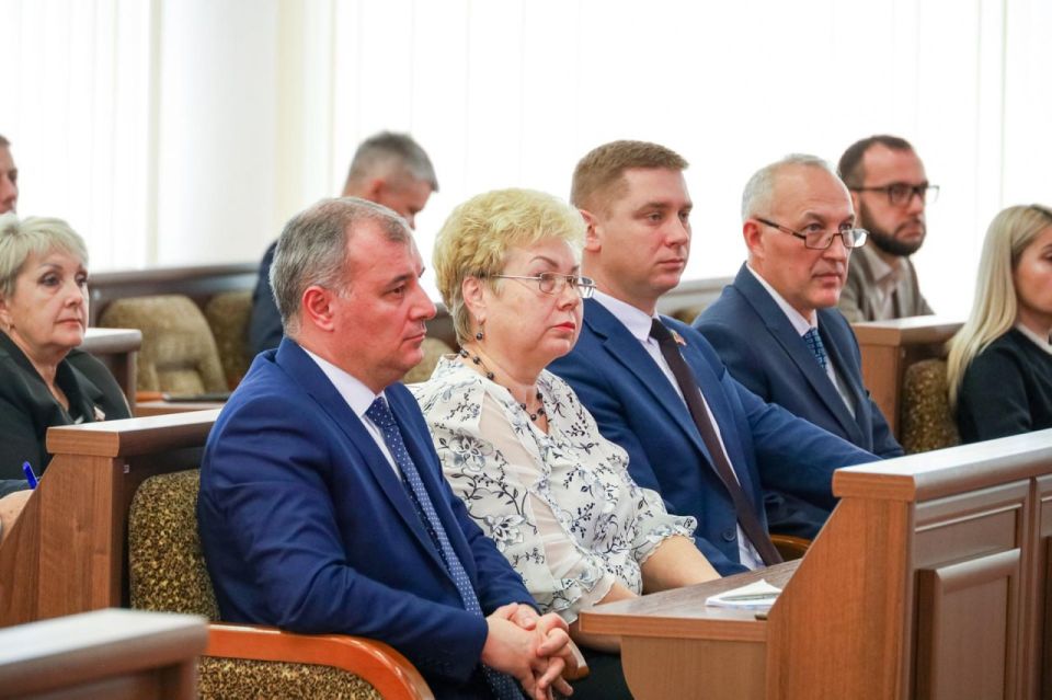 Граждане поддержали проект бюджета республики на 2026 год в ходе публичных слушаний Граждане поддержали проект бюджета республики на 2026 год в ходе публичных слушаний