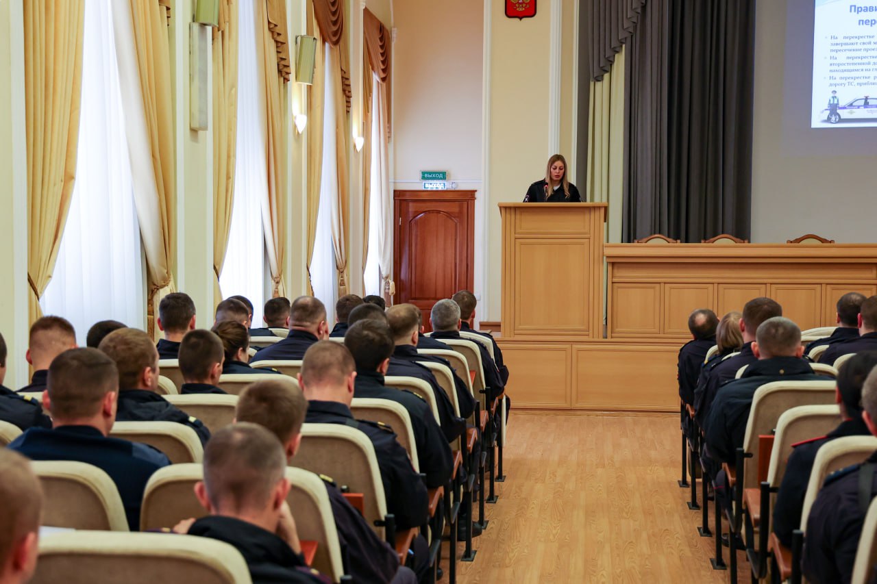 111С целью укрепления дорожной дисциплины сотрудники Госавтоинспекции провели лекционные занятия с правоохранителями региона 111С целью укрепления дорожной дисциплины сотрудники Госавтоинспекции провели лекционные занятия с правоохранителями региона