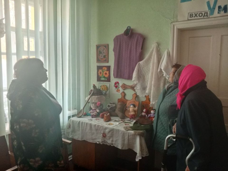 В клубе «Дельта» открылась выставка "Волшебный мир рукоделия" В клубе «Дельта» открылась выставка "Волшебный мир рукоделия"