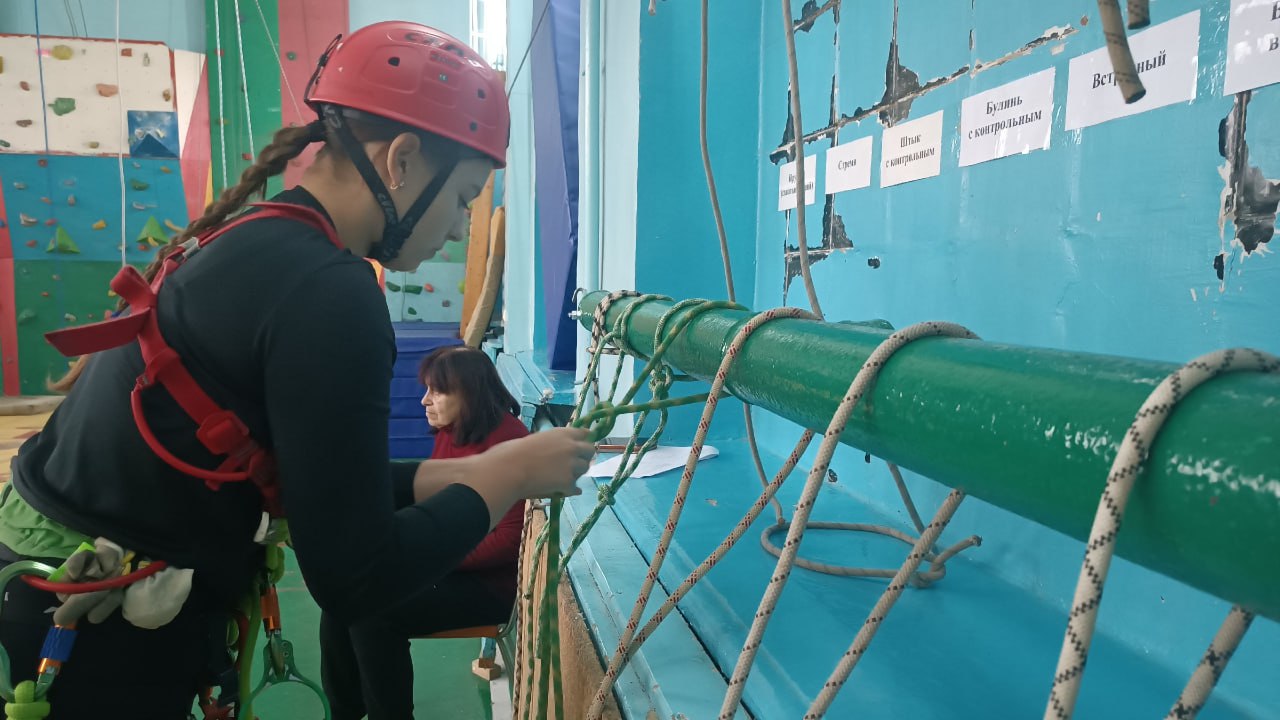 Стахановчане выступили на Республиканском турнире по спортивному туризму Стахановчане выступили на Республиканском турнире по спортивному туризму