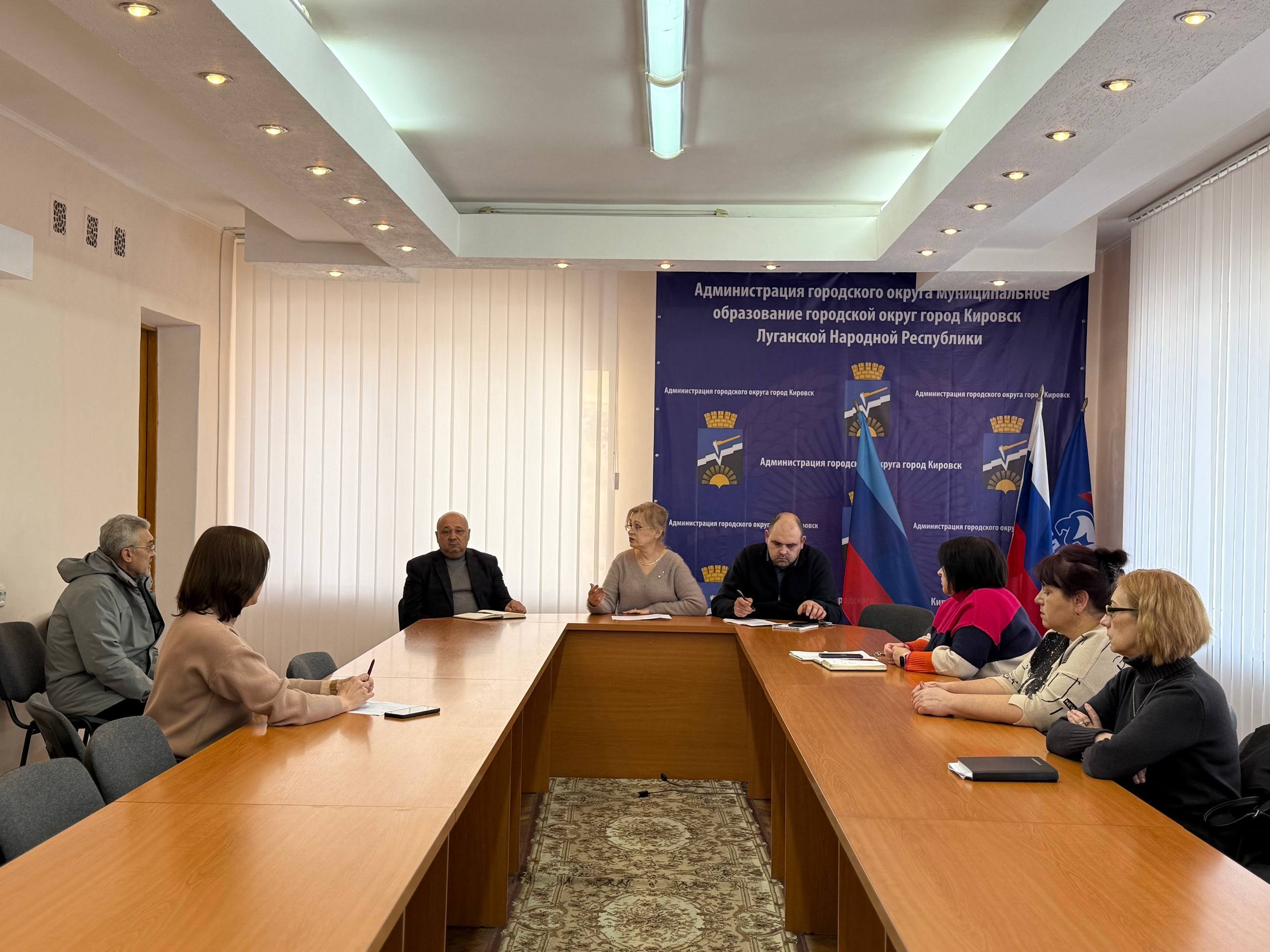 Виктория Сергеева: Диалог с жителями: в центре внимания люди Виктория Сергеева: Диалог с жителями: в центре внимания люди