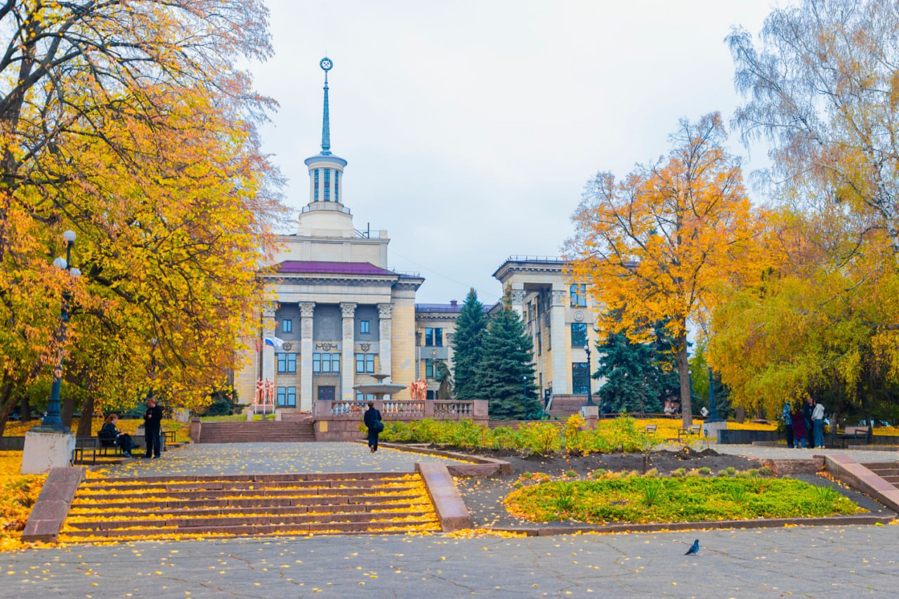 Синоптики прогнозируют 25 ноября в ЛНР от минус 1 градуса ночью до 11 градусов тепла днем, местами ожидается небольшой дождь и туман