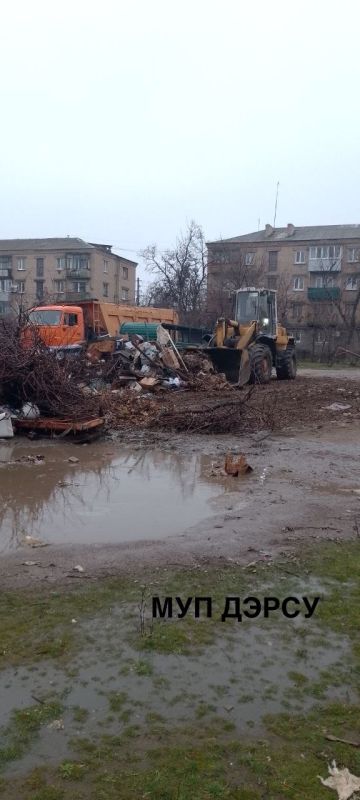 За период с 17 по 21 ноября работниками МУП "ДЭРСУ" были выполнены следующие работы: За период с 17 по 21 ноября работниками МУП "ДЭРСУ" были выполнены следующие работы:
