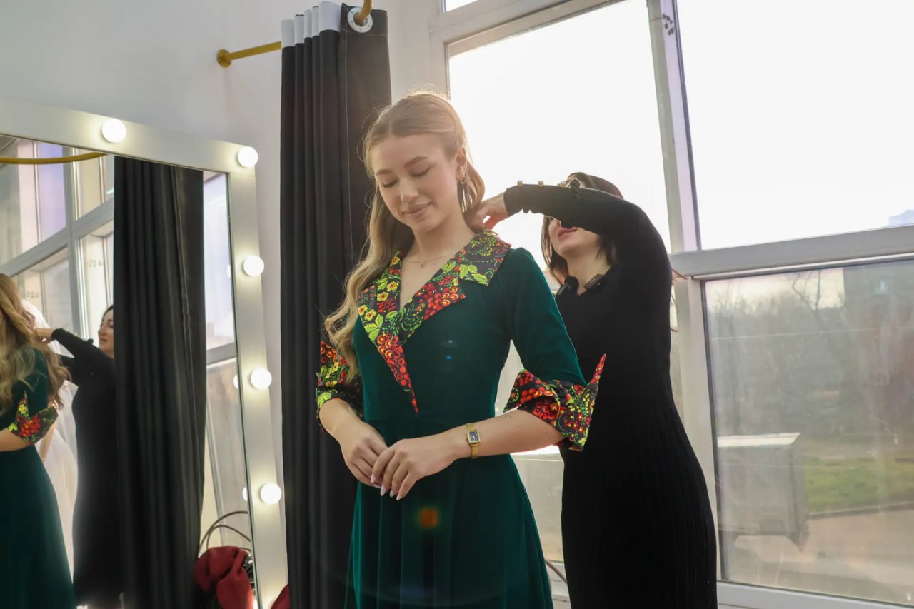 Эмоциями от участия в проекте делится одна из моделей, Дарья Омельченко: