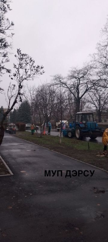 За период с 17 по 21 ноября работниками МУП "ДЭРСУ" были выполнены следующие работы: За период с 17 по 21 ноября работниками МУП "ДЭРСУ" были выполнены следующие работы: