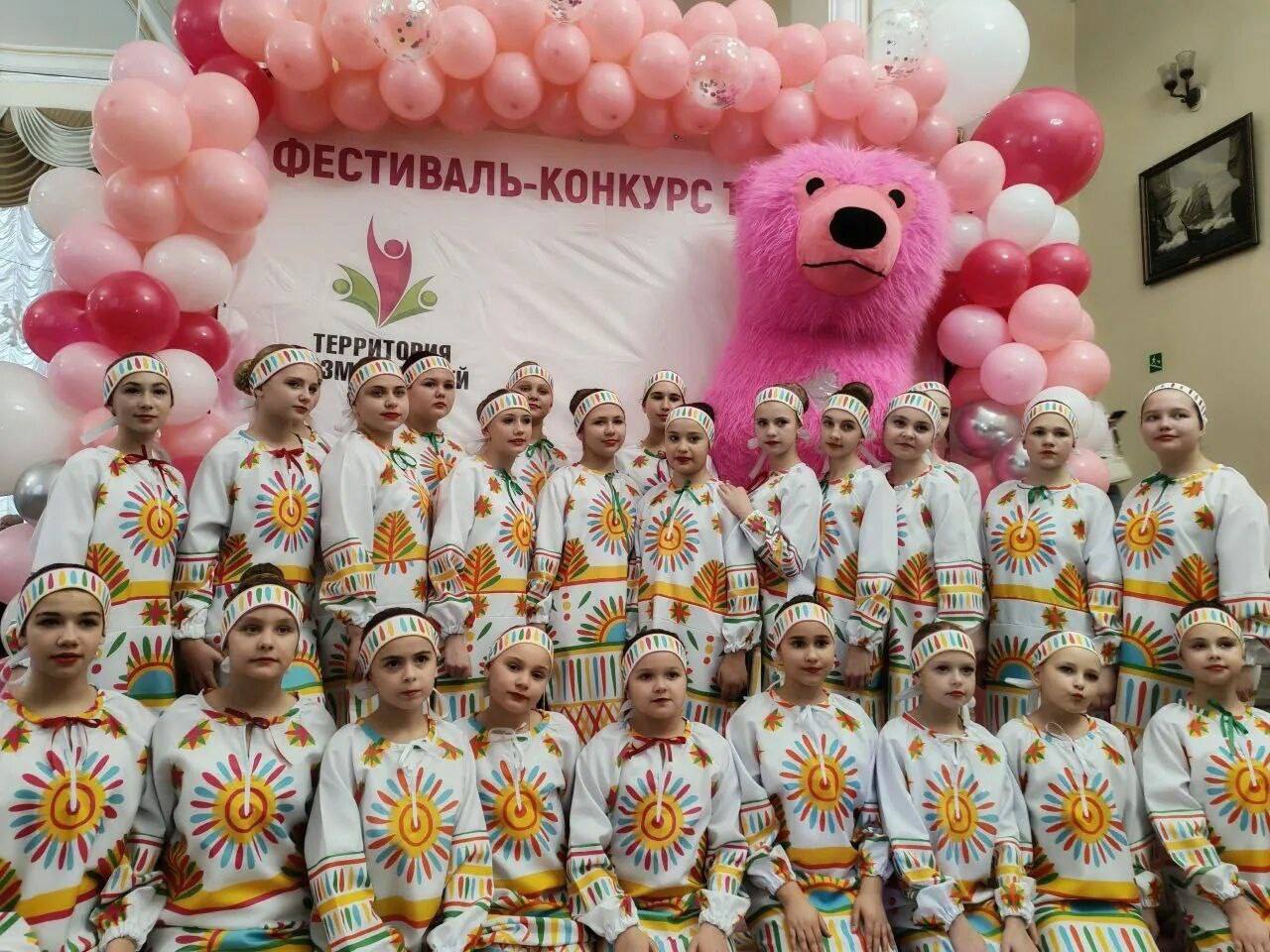 Андрей Рубанцов: Образцовый хореографический коллектив «Иллюзия» Дома культуры им. Горького пгт Ясеновский принял участие во Всероссийском фестивале-конкурсе талантов «Территория возможностей», проходившем в городе...