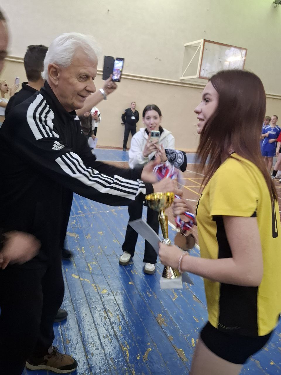 Завершилась спартакиада по волейболу среди студентов колледжей