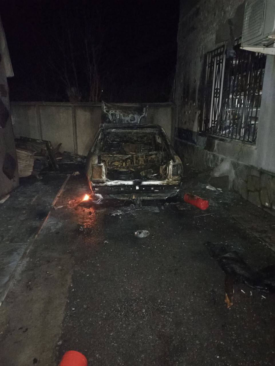 Вражеский БПЛА атаковал одну из АЗС в Новоайдаре Вражеский БПЛА атаковал одну из АЗС в Новоайдаре