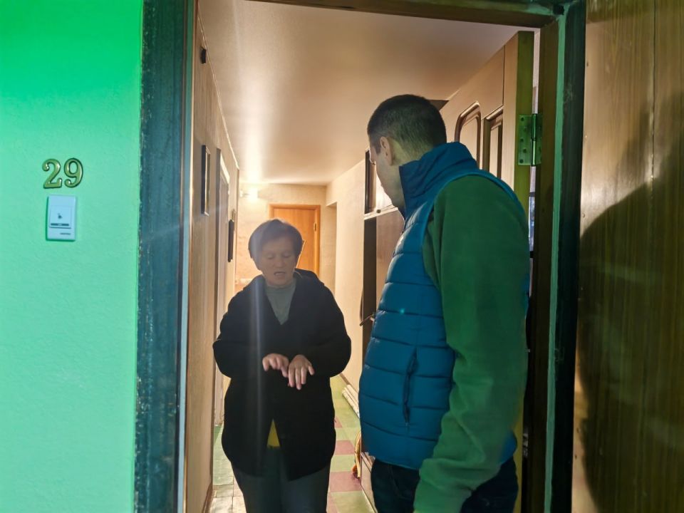 «Единая Россия» продолжает помогать жителям Рубежного в решении проблем с восстановлением жилья «Единая Россия» продолжает помогать жителям Рубежного в решении проблем с восстановлением жилья