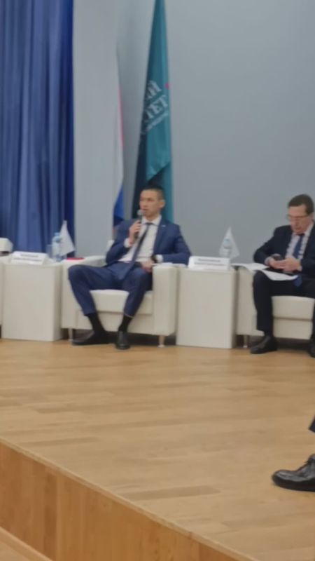 О неиспользуемых земельных участках, реформе и законе №307-ФЗ на «Муниципальном диалоге» рассказывает Алексей Бутовецкий, статс-секретарь – заместитель руководителя, Федеральная служба государственной регистрации, кадастра и...