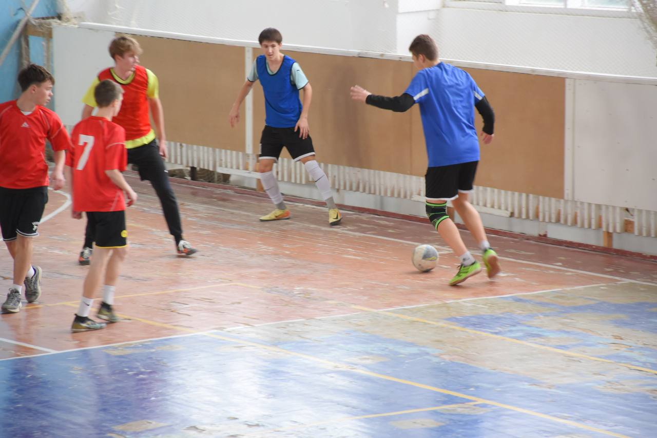 ТУРНИР К 85 -ЛЕТИЮ СПО: ГОЛЫ, АЗАРТ И ПОДДЕРЖКА ЮНЫХ ФУТБОЛИСТОВ ТУРНИР К 85 -ЛЕТИЮ СПО: ГОЛЫ, АЗАРТ И ПОДДЕРЖКА ЮНЫХ ФУТБОЛИСТОВ