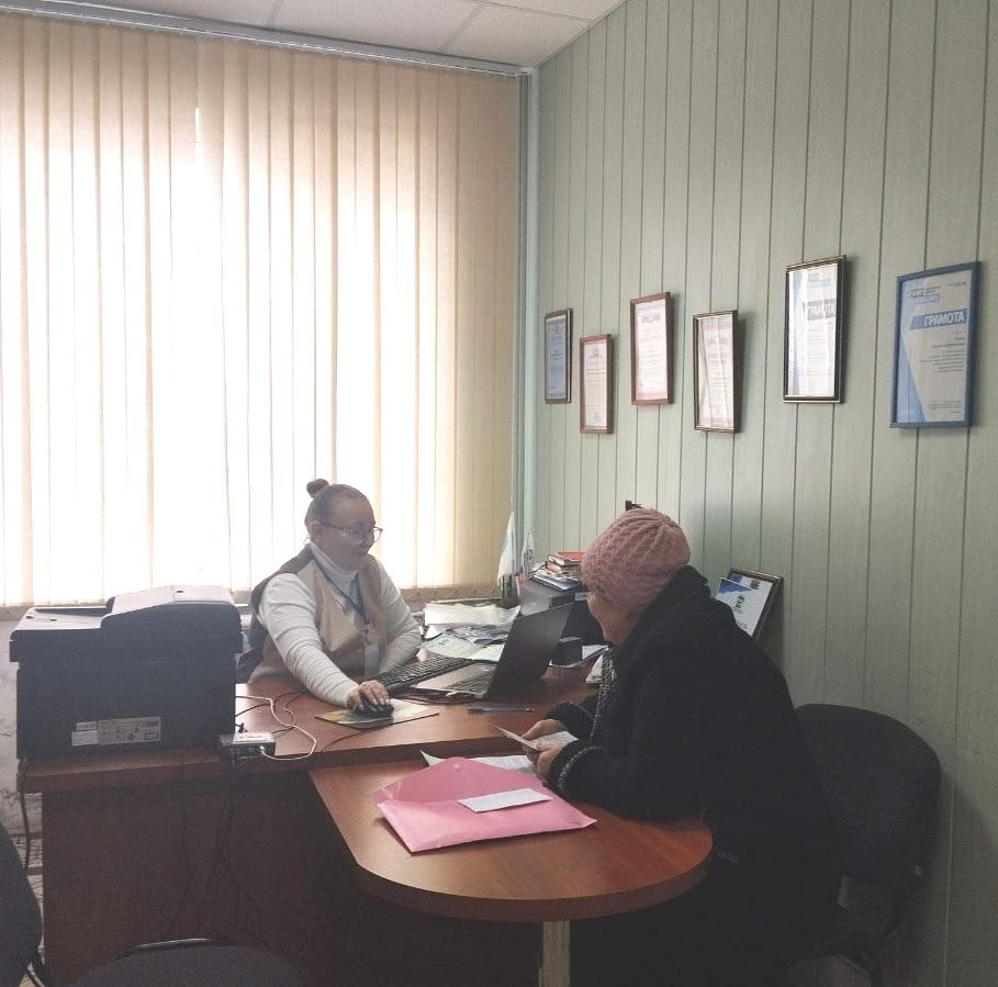 25 ноября в здании отдела жизнеобеспечения г. Миусинск Администрации Краснолучского городского округа состоялся очередной выездной приём мобильного офиса МФЦ ЛНР