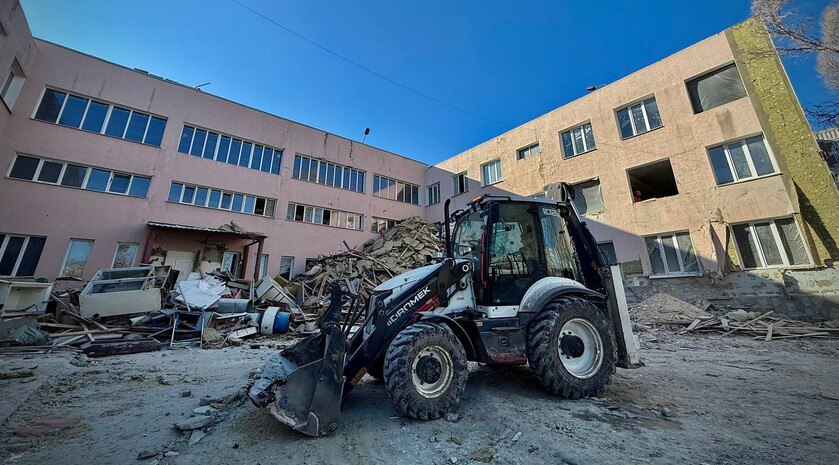 Девять образовательных учреждений капитально отремонтируют в ЛНР в 2026 году