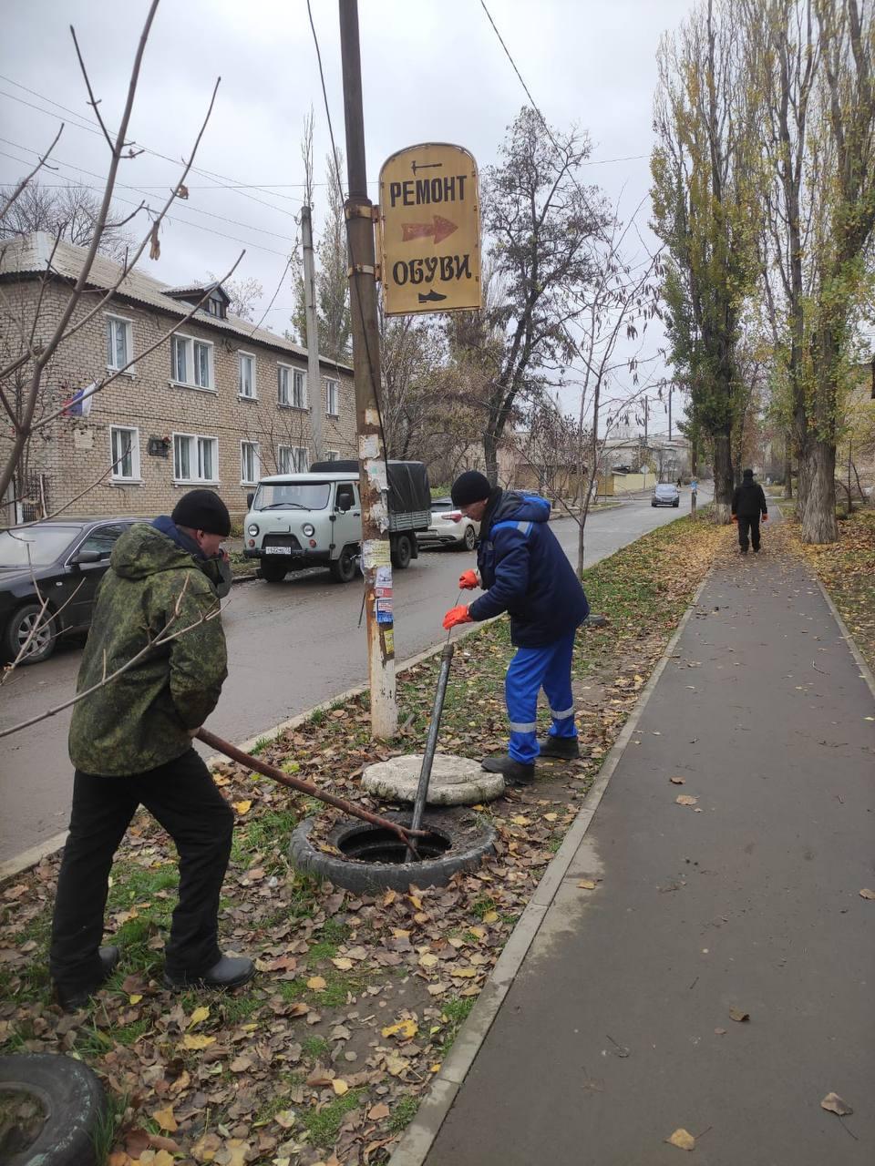Аварийная бригада областного водоканала восстановила работу канализации в Лутугинском муниципальном округе Аварийная бригада областного водоканала восстановила работу канализации в Лутугинском муниципальном округе
