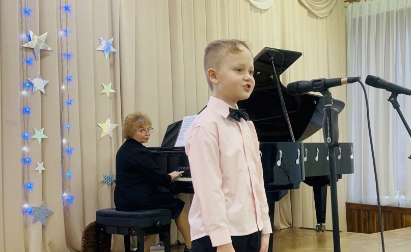 В концертном зале детской школы искусств №1 г. Ровеньки состоялся яркий и незабываемый праздник для первоклассников "Посвящение в музыканты" В концертном зале детской школы искусств №1 г. Ровеньки состоялся яркий и незабываемый праздник для первоклассников "Посвящение в музыканты"