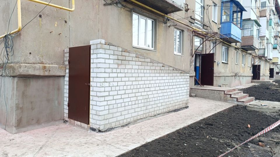 По народной программе продолжается восстановление многоквартирного дома в городе Золотое-5 По народной программе продолжается восстановление многоквартирного дома в городе Золотое-5
