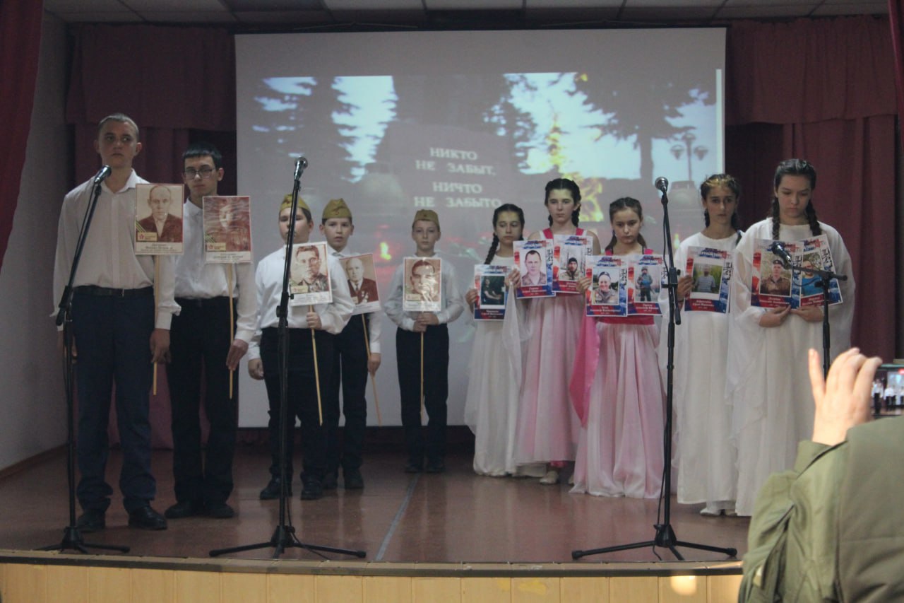 В Желтенском сельском клубе прошла концертная программа, посвящённая Году защитника Отечества В Желтенском сельском клубе прошла концертная программа, посвящённая Году защитника Отечества