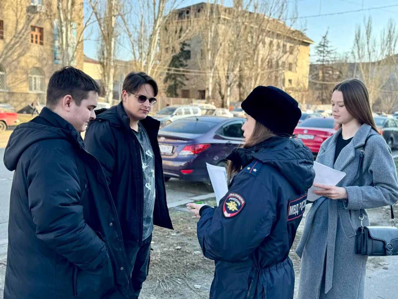 В столице Республики прошла акция «Пора засветиться!» В столице Республики прошла акция «Пора засветиться!»