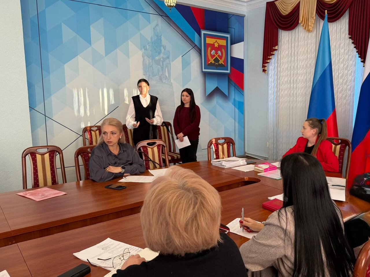 Состоялось заседание муниципальной комиссии по делам несовершеннолетних Состоялось заседание муниципальной комиссии по делам несовершеннолетних