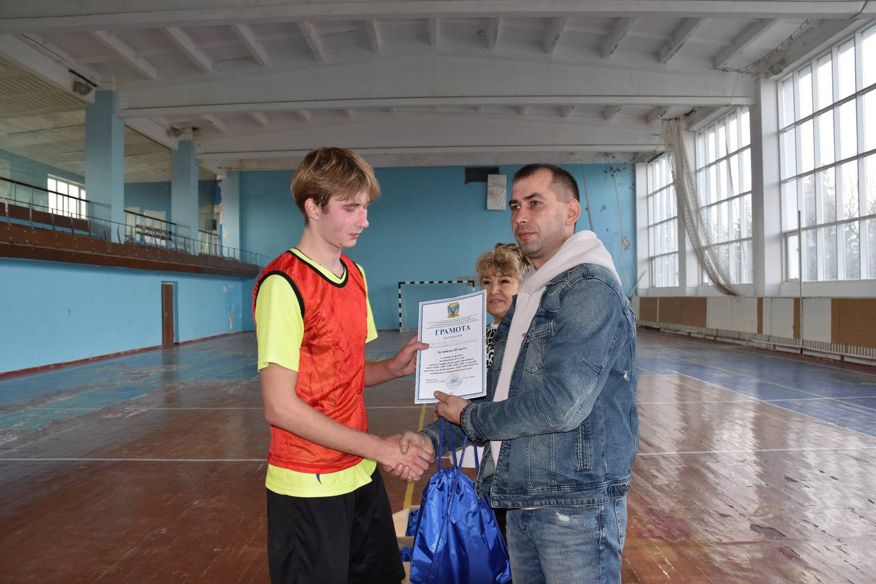 ТУРНИР К 85 -ЛЕТИЮ СПО: ГОЛЫ, АЗАРТ И ПОДДЕРЖКА ЮНЫХ ФУТБОЛИСТОВ ТУРНИР К 85 -ЛЕТИЮ СПО: ГОЛЫ, АЗАРТ И ПОДДЕРЖКА ЮНЫХ ФУТБОЛИСТОВ