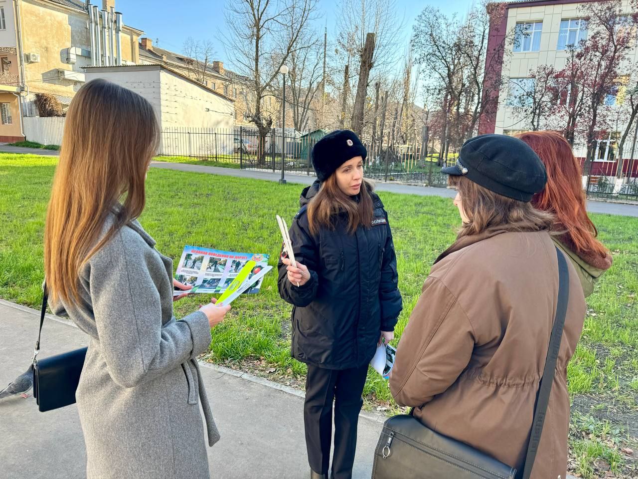 В столице Республики прошла акция «Пора засветиться!» В столице Республики прошла акция «Пора засветиться!»