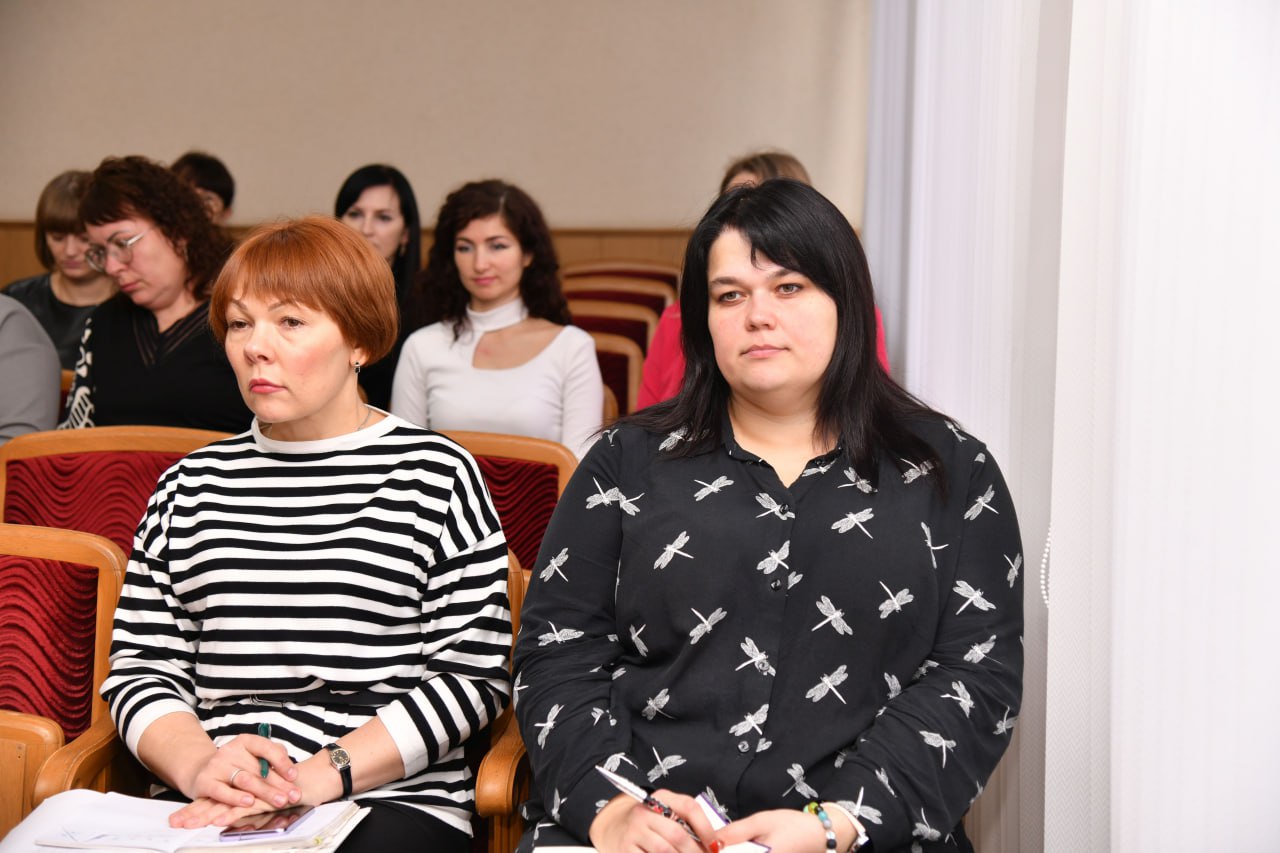 Состоялось рабочее совещание по вопросу «Разъяснения особенностей порядка и сроков рассмотрения обращений» Состоялось рабочее совещание по вопросу «Разъяснения особенностей порядка и сроков рассмотрения обращений»